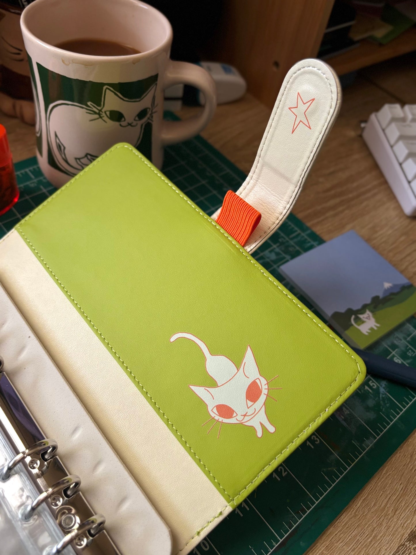 "Little Helpers" A6 Binder Journal